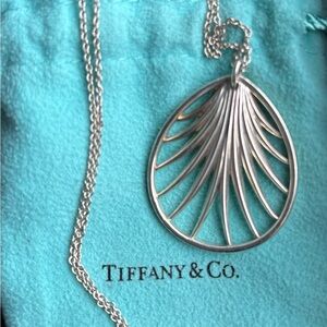 Tiffany & Co. Paloma Picasso Villa Palm Pendant Necklace